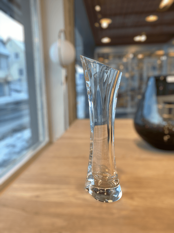 Drop vase Orrefors